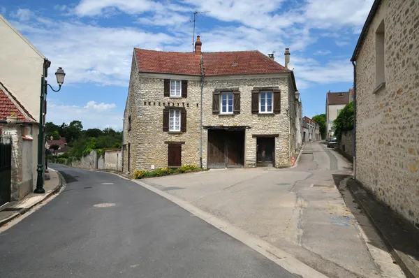 Γαλλία, γραφικό χωριό fontenay Αγίου pere στο les yv — Φωτογραφία Αρχείου