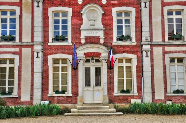 Francja, malowniczej miejscowości fontenay saint Père w les yv — Zdjęcie stockowe