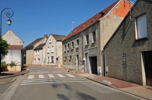Frankreich, das malerische Dorf arnouville les mantes in les — Stockfoto