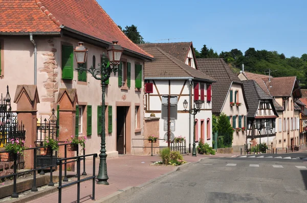 Alsazia, il pittoresco villaggio di Boersch — Foto Stock