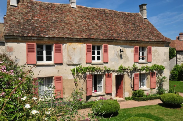 Francia, el pintoresco pueblo de Wy dit Joli Village —  Fotos de Stock