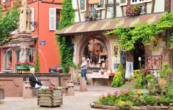 Haut Rhin, la pittoresca città di Kaysersberg in Alsazia — Foto Stock