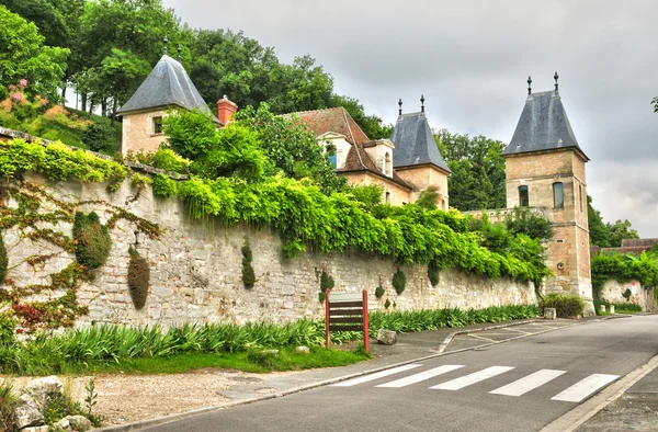 France, the picturesque village of Medan — Stock Photo, Image