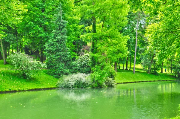 Francia, el parque Meissonnier en Poissy — Foto de Stock