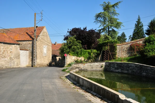 Francia, el pintoresco pueblo de Jumeauville en les Yvelines —  Fotos de Stock