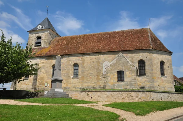 Francia, il pittoresco villaggio di Sagy — Foto Stock