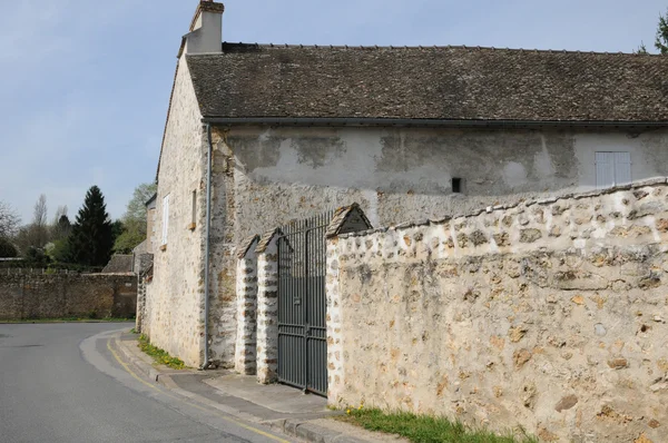 Francia, el pintoresco pueblo de Fremainille — Foto de Stock