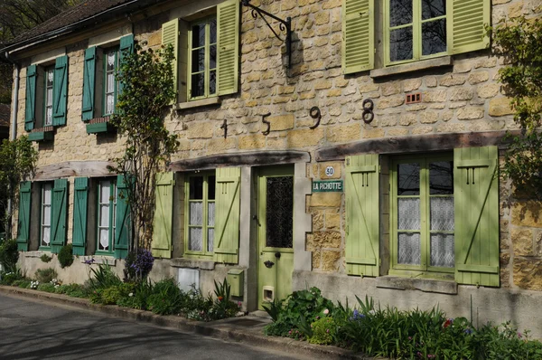 Ile de France, el pintoresco pueblo de Auvers sur Oise —  Fotos de Stock