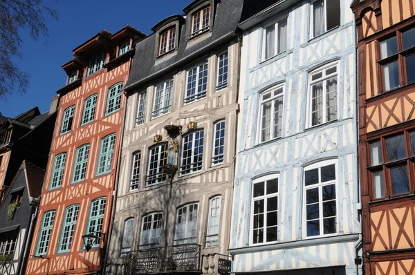 Normandie, malebná města rouen — Stock fotografie