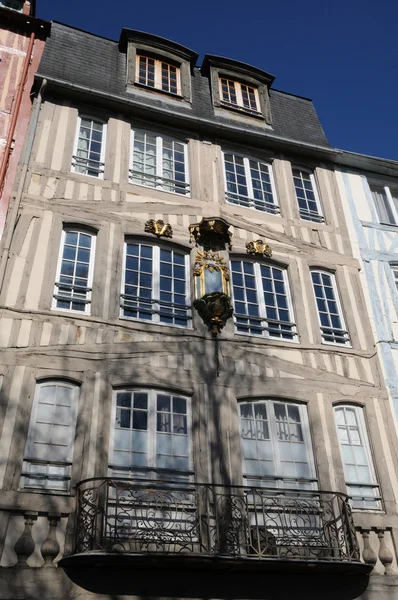 Normandie, la pintoresca ciudad de Rouen — Foto de Stock