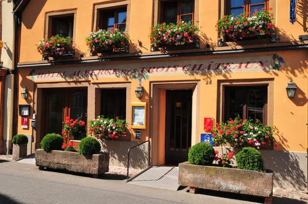 Haut Rhin, a pitoresca aldeia de Eguisheim — Fotografia de Stock