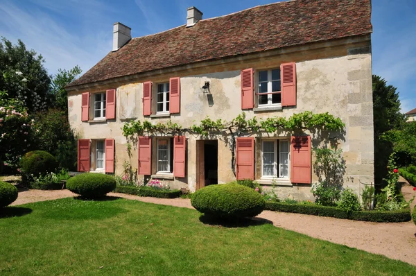 Frankreich, das malerische Dorf wy dit joli village — Stockfoto
