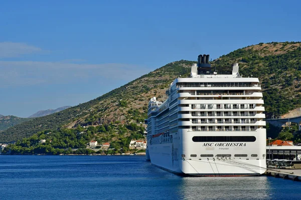 Dubrovnik Kroatien September 2021 Ein Linienschiff Neuen Hafen — Stockfoto