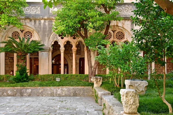 Dubrovnik Croacia Septiembre 2021 Pintoresco Museo Del Monasterio Dominicano —  Fotos de Stock