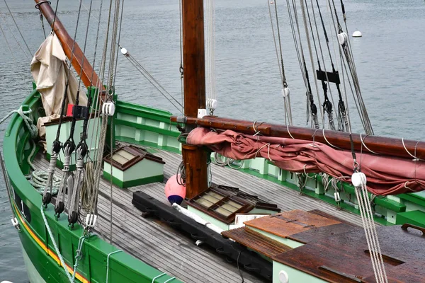 Audierne France Mai 2021 Bateau Dans Port — Photo