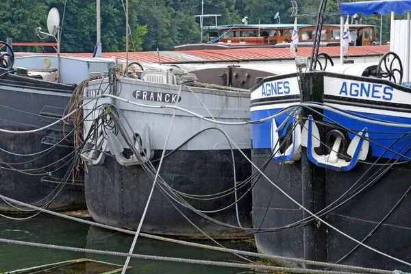 Conflans Sainte Honorine France June 2017 Barge Seine River — Stock Photo, Image