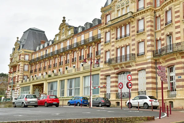 Houlgate Francja Wrzesień 2019 Hotel Belle Epoque Grand Centrum Miasta — Zdjęcie stockowe