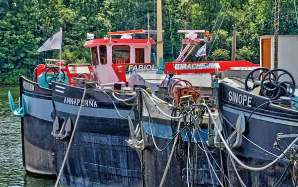 Conflans Sainte Honorine Frankrike Juni 2017 Pråm Vid Floden Seine — Stockfoto