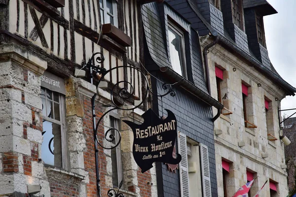 Honfleur Γαλλία Σεπτεμβρίου 2019 Εστιατόριο Στο Κέντρο Της Πόλης — Φωτογραφία Αρχείου