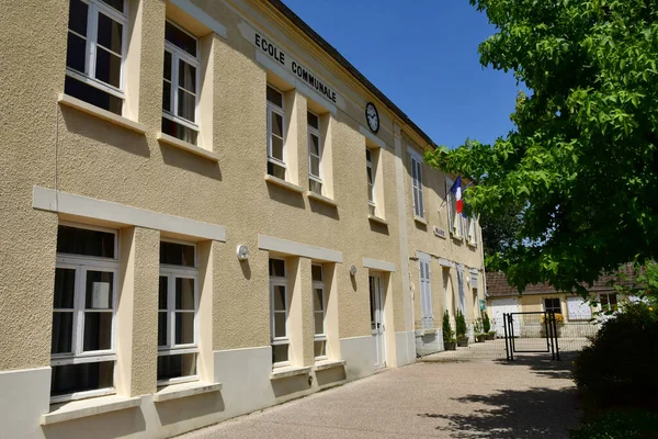 Villiers Mahieux Франція July 2021 School City Hall — стокове фото
