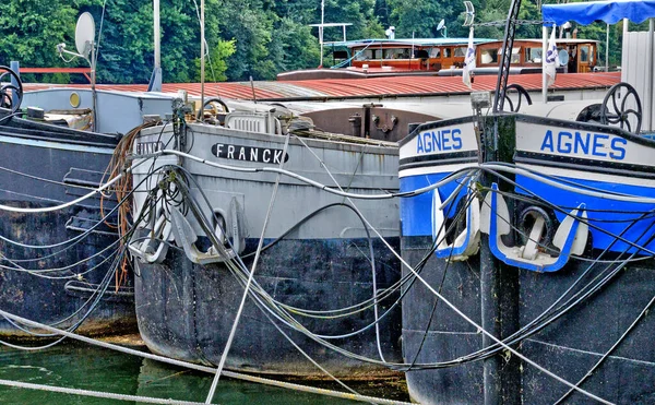 Conflans Sainte Honorine Francia Giugno 2017 Chiatta Sulla Senna — Foto Stock