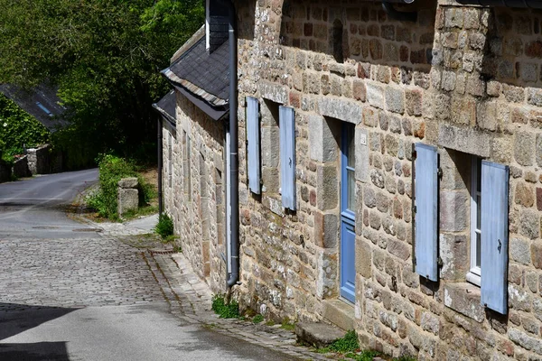 ロクロナン フランス 2021年5月16日 絵のように美しい古い村 — ストック写真