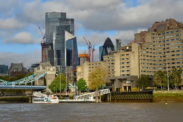 London England Oktober 2021 Fluvial Kryssning Thames Floden — Stockfoto