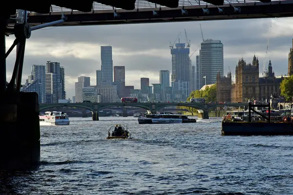 London Anglia 2021 Október Folyami Hajókirándulás Temze Folyón — Stock Fotó