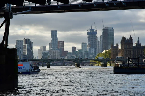 London England Oktober 2021 Fluvial Kryssning Thames Floden — Stockfoto