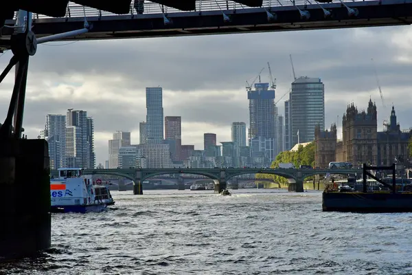 Londres Inglaterra Octubre 2021 Crucero Fluvial Por Río Támesis — Foto de Stock