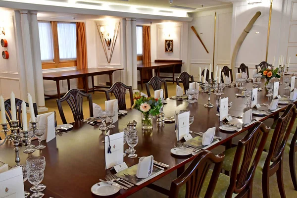 Edinburgh Scotland October 2021 Dining Room Britannia Queen Boat Built — Stock Photo, Image