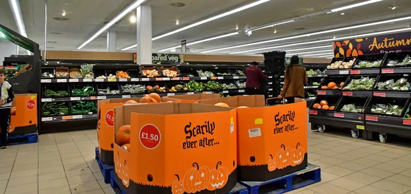 Londen Engeland Oktober 2021 Halloween Een Supermarkt — Stockfoto