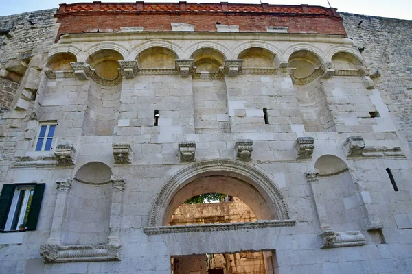 Split Croacia Septiembre 2021 Puerta Del Palacio Diocleciano —  Fotos de Stock