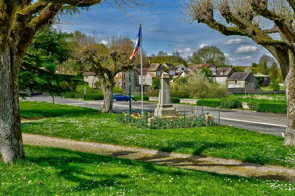 Buhy France April 2022 Picturesque Village — 图库照片