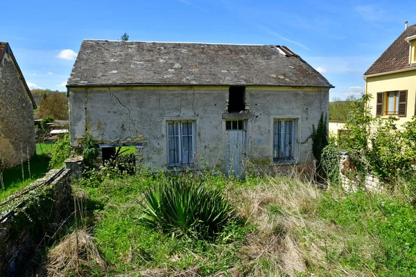 Montreuil Sur Epte Francie Duben 2022 Zřícenina Domu Malebné Vesnici — Stock fotografie