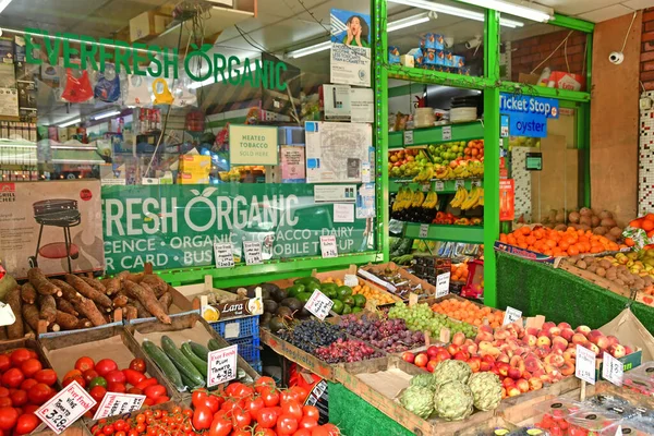 London England June 2022 Grocer Muswell Hill District — Stockfoto