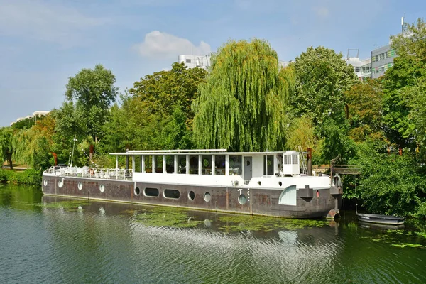 Rueil Malmaison France July 2022 Picturesque City View Middle Thr — 图库照片