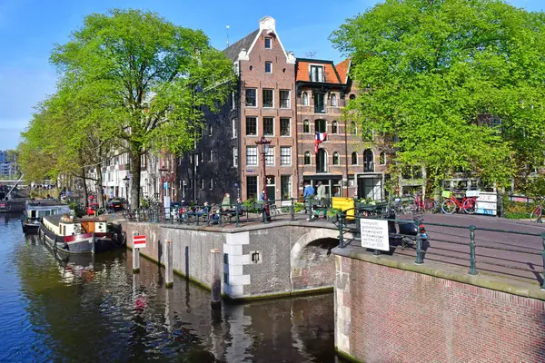 Amsterdam Netherlands May 2022 Boat Touristy City Centre — Stok fotoğraf