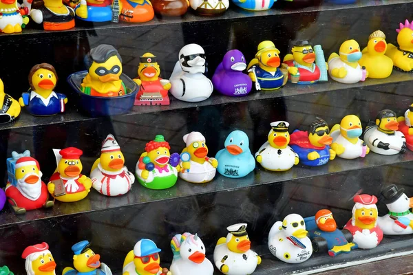 Amsterdam Netherlands May 2022 Plastic Duck Shop Touristy City Centre — Photo