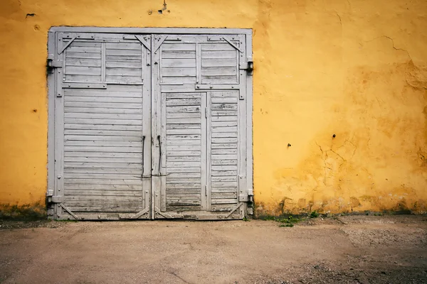 Puerta de madera vieja —  Fotos de Stock