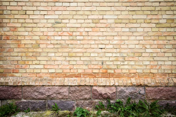 Latar belakang dinding bata kuning — Stok Foto