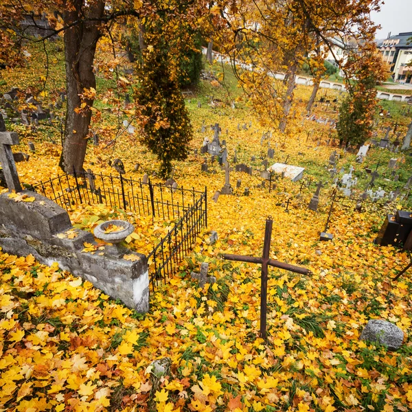 Antiguo cementerio — Foto de Stock