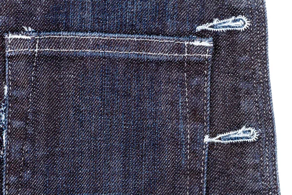 Pezzo Tessuto Jeans Blu Isolato Sfondo Bianco Bordi Irregolari Ruvidi — Foto Stock