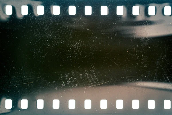 Staubige Und Grunzige 35Mm Filmstruktur Oder Oberfläche Perforierte Zerkratzte Kamerafolie — Stockfoto