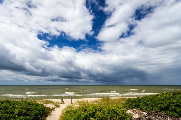 Hermosa Vista Panorámica Del Mar Báltico Tormentoso —  Fotos de Stock