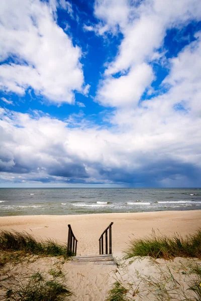 Fırtınalı Baltık Denizi Nin Güzel Doğal Manzaralı Görünüm — Stok fotoğraf