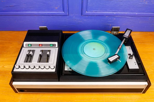 Vintage Turntable Vinyl Record Player Turquoise Vinyl Table — Stock Photo, Image