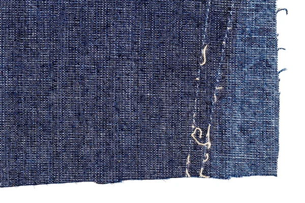 Stuk Blauwe Jeans Stof Met Een Gescheurde Achterzak Geïsoleerd Witte — Stockfoto
