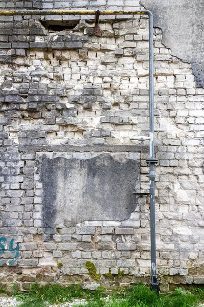 Staré Šedé Popraskané Omítky Cihelných Zdí Opuštěné Vnější Městské Pozadí — Stock fotografie