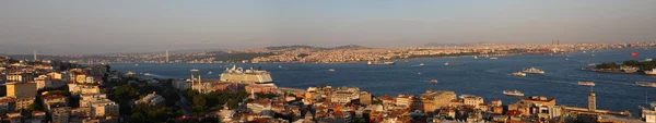 Blick vom Galata Tower II — Stockfoto